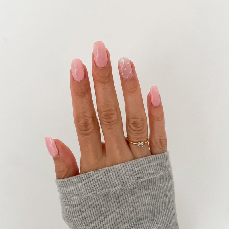 Nailo gellak stickers Rose Pink naast Dotty Darling, zacht fris roze