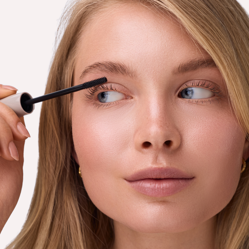 Catrice Glam & Doll Curl Freeze Lash Sculpt Gel 010 Transparent Black