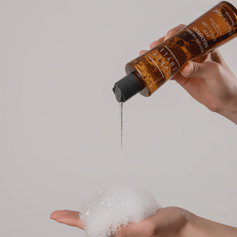 Curlyshyll Moisture Calming Shampoo