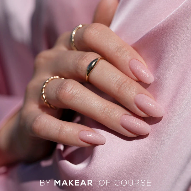Makear UV Gel Polish 643, doorschijnende roze gellak met fijne shimmer