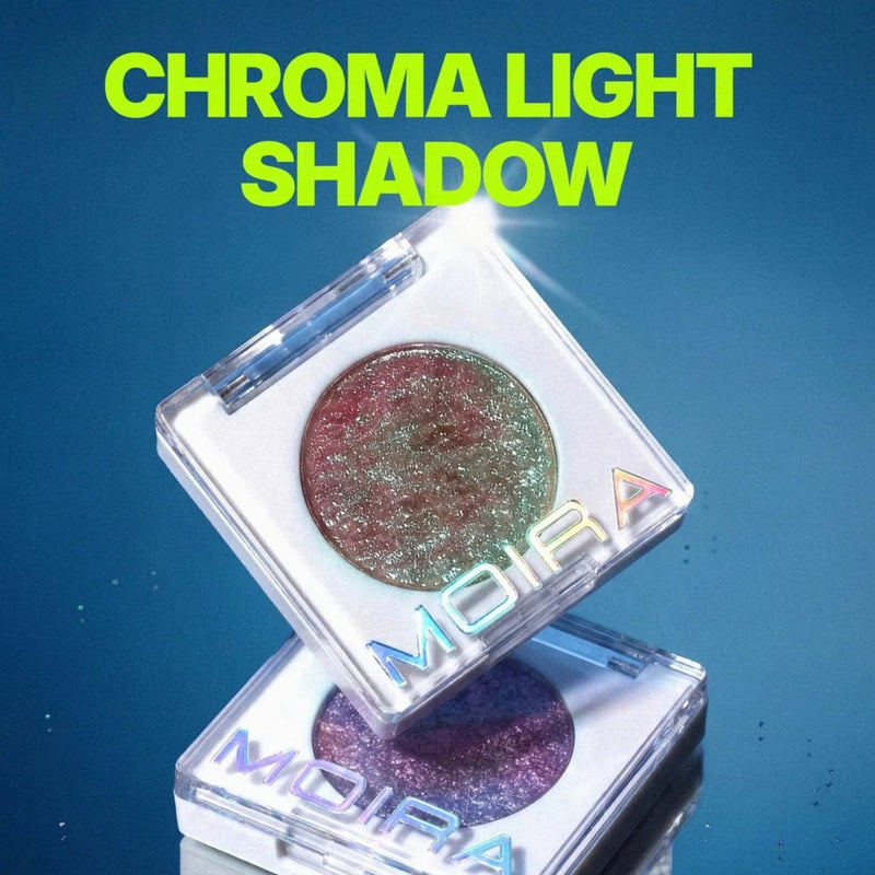 Moira Chroma Light Shadow 030 Frozen Orbit, witte metallic oogschaduw met glitters, foto 5 van 5