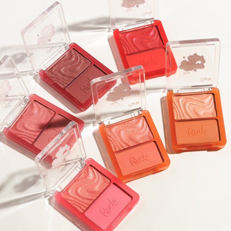 Rude Cosmetics The Glow Up! Matte & Shimmer Blush Duo Blazing Red, blush duo met matte en shimmer finish., foto 9 van 9