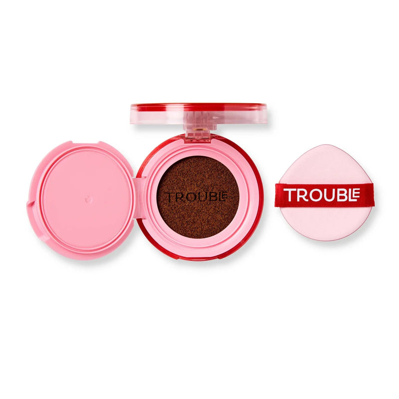 Trouble Maker Button Pusher Air Cushion Foundation Star Child, foundation met medium dekking