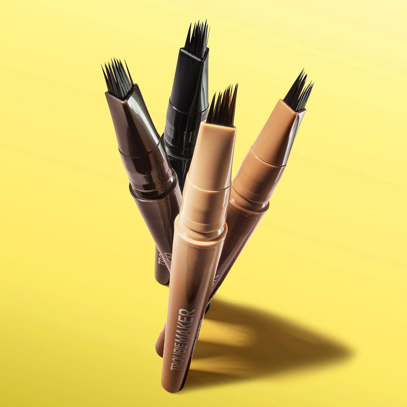 Trouble Maker Fluffer Brow Brush Natural Brow Pen Light Brown, wenkbrauwpen met borstelpunt, foto 4 van 4
