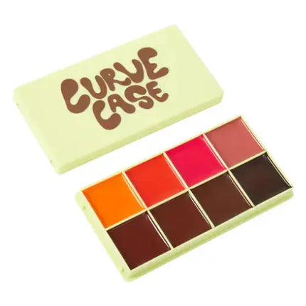 Blush palette met warme roze en bruine tinten van Made By Mitchell