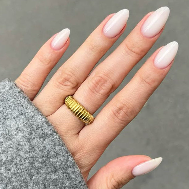Milky Nails