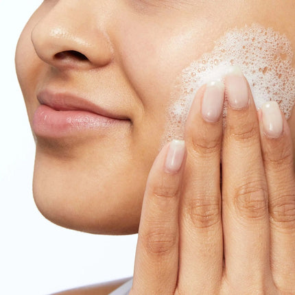 CeraVe Foaming Cleanser 236 ml.