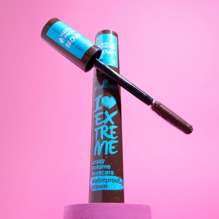 Essence I Love Extreme Crazy Volume Mascara Waterproof Brown 01 Cozy Brown