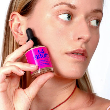 La Crique Hydrating Tinted Serum