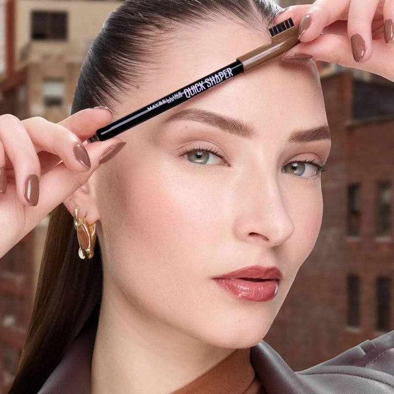 Maybelline Quick Shaper Eyebrow Pencil Black Brown, wenkbrauwpotlood met spoolie, foto 4 van 4