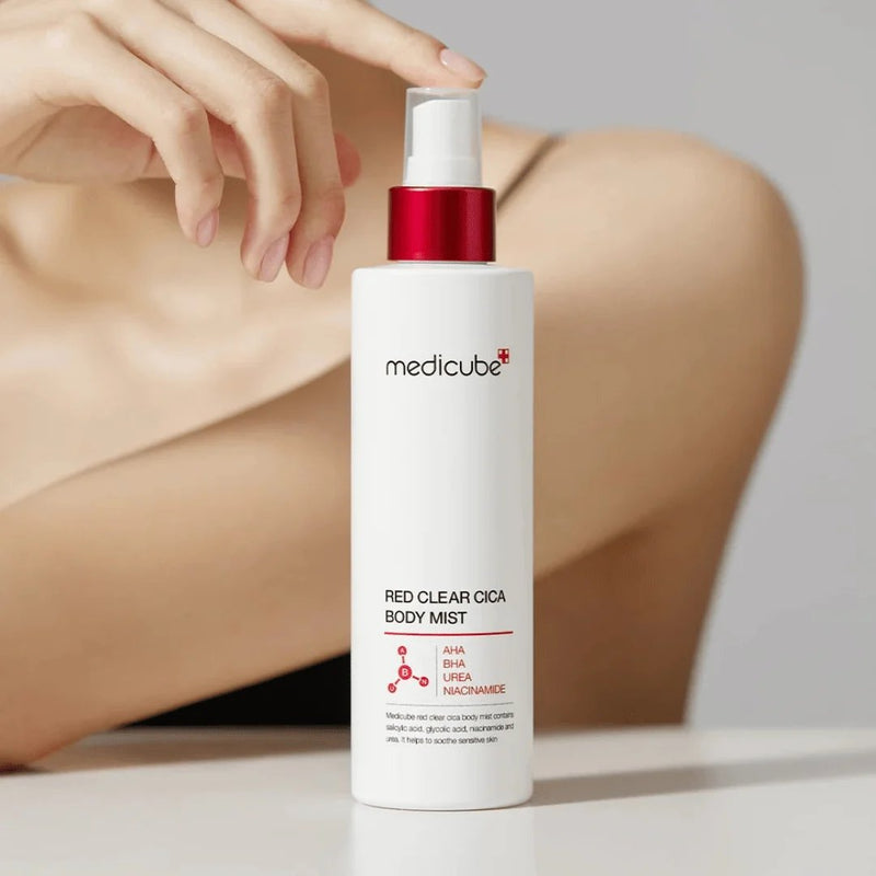 Medicube RED Clear CICA BODY Mist, body mist tegen acne en onzuiverheden met AHA en BHA