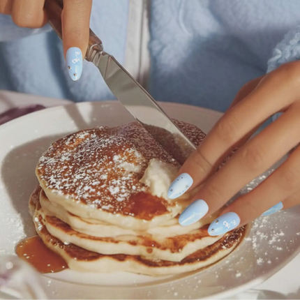 Never Have I Ever Press-On Nails Stripes N Snoopy