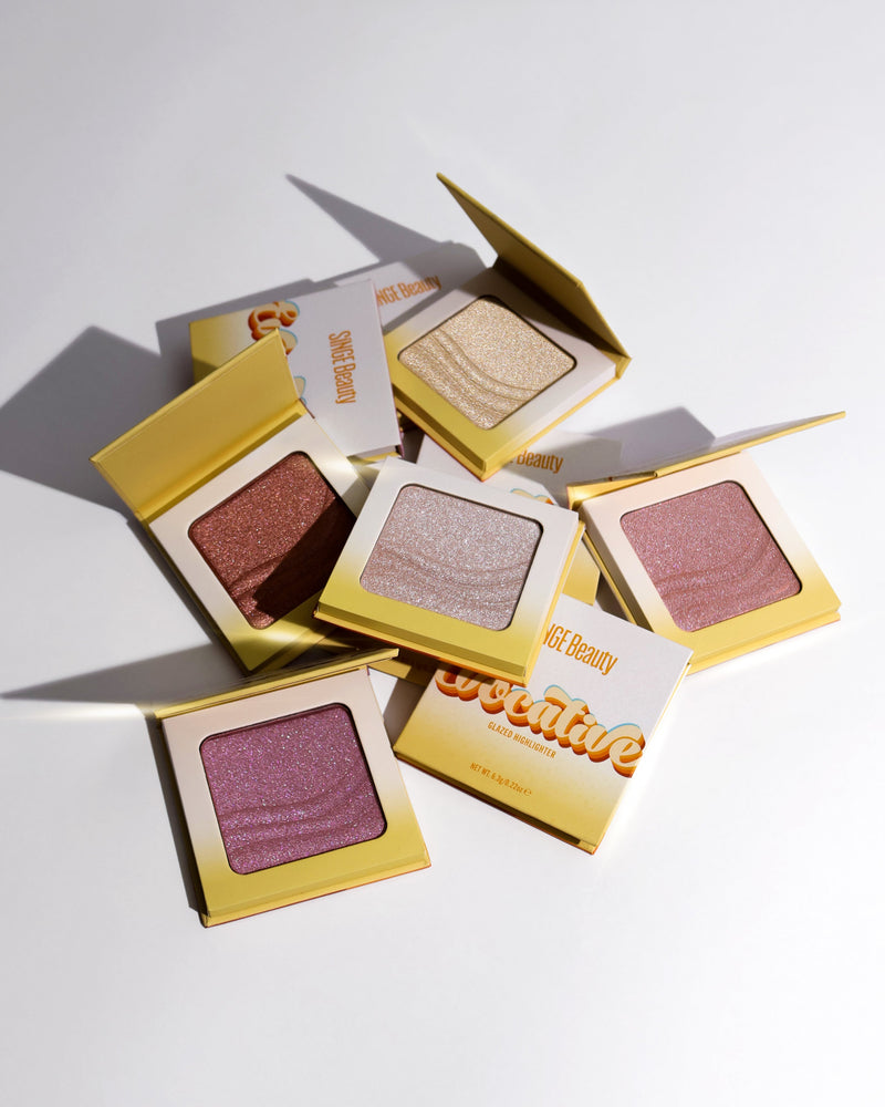 Singe Beauty Evocative Glazed Highlighter Civilized Citrine, highlighter voor een stralende glow, foto 3 van 4
