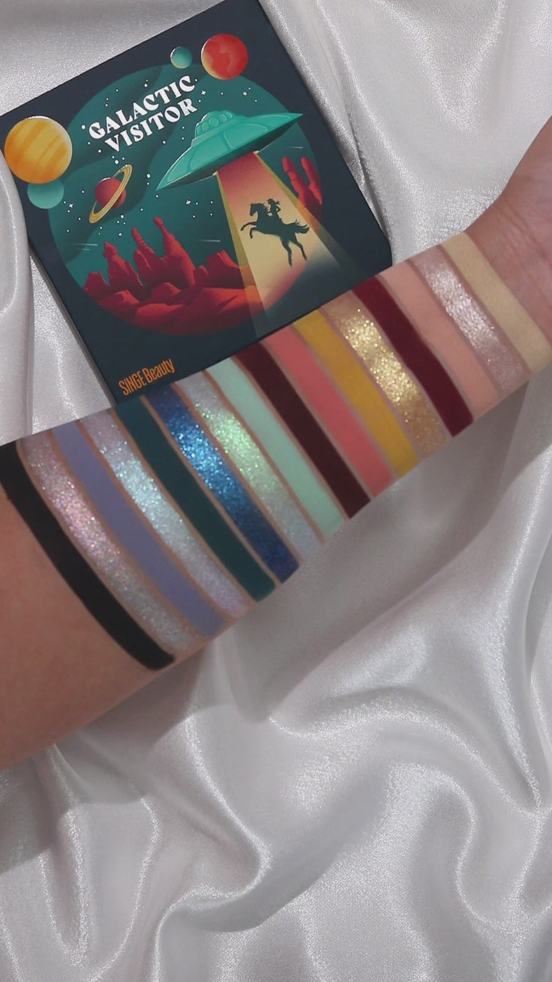 Singe Beauty Galactic Visitor Palette 5