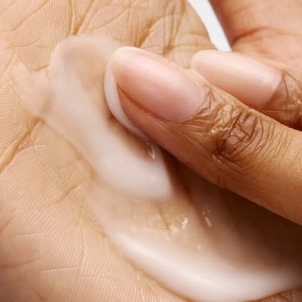 The Inkey List Hydrating Milky Cleanser 180 ml.