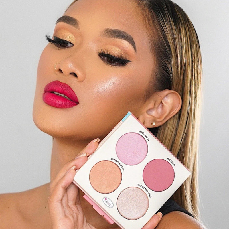 TheBalm Blush Quad Will Powder, palette met vier roze blush tinten