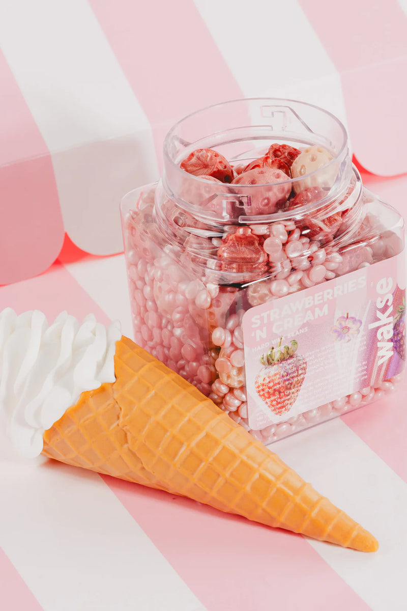 Wakse Strawberries 'n Cream Shaped Wax Hard Wax Beans