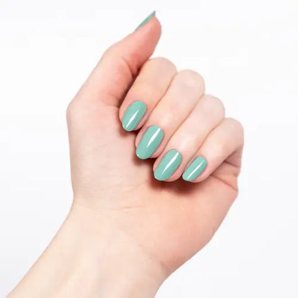 Essence Gel Nail Colour 40 Isn't She Minty?!