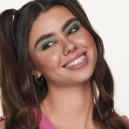 Essence Welcome To Cape Town Eyeshadow Palette